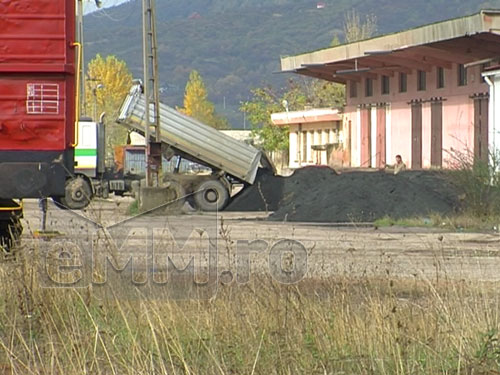 Foto: zgura in GARA CFR Baia Mare (c) eMaramures.ro
